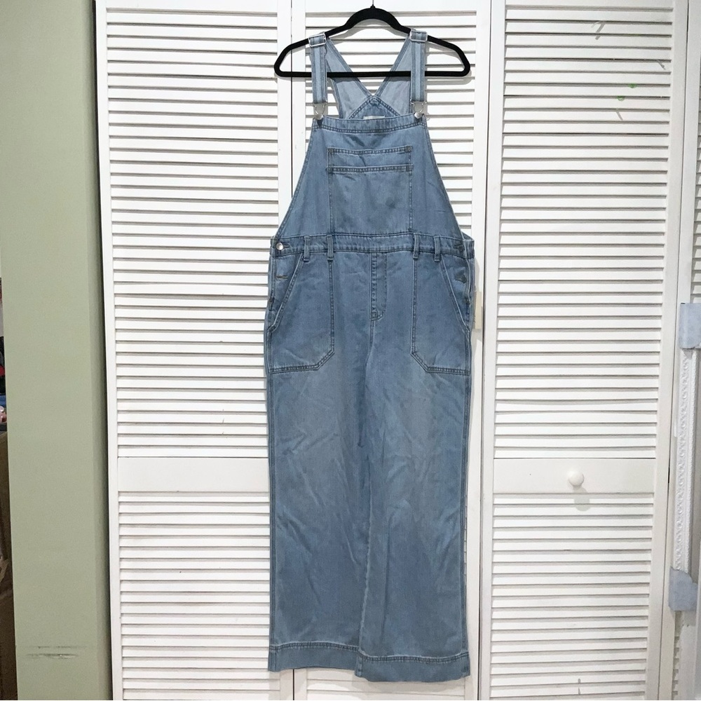 Universal Thread Light Wash Wide Leg Overalls